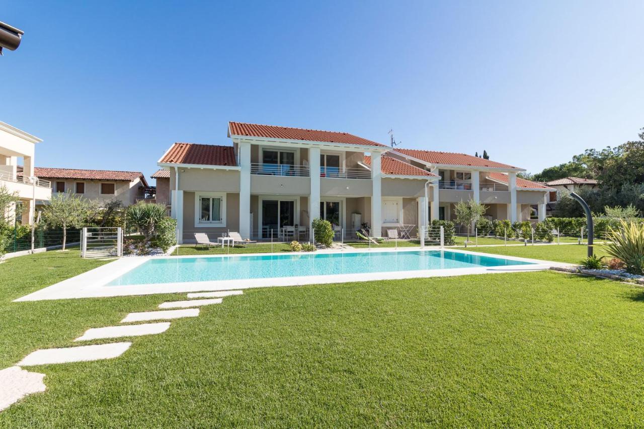 Villa Meri มาแนร์บา เดล การ์ดา ภายนอก รูปภาพ