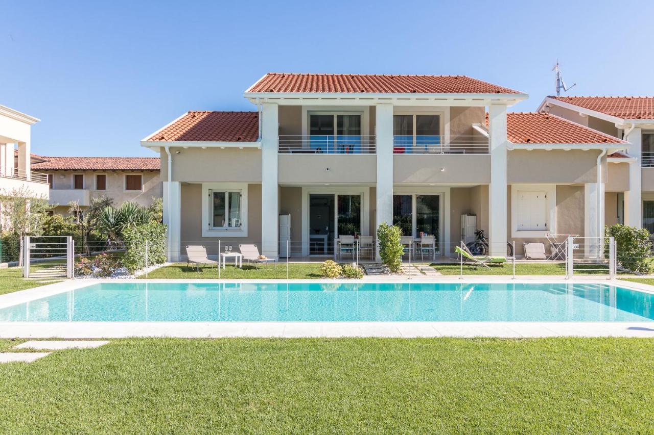 Villa Meri มาแนร์บา เดล การ์ดา ภายนอก รูปภาพ